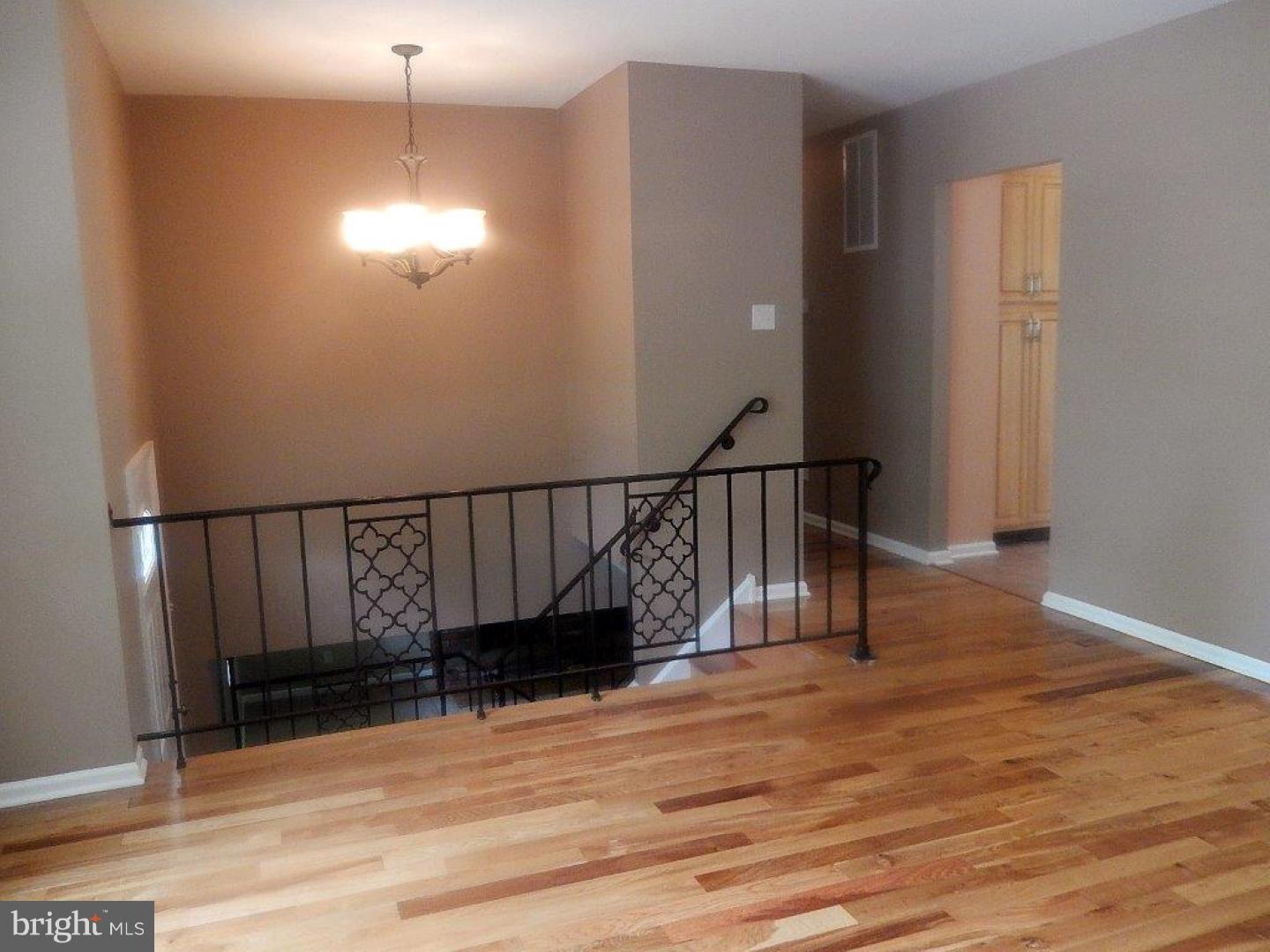 1606 Red Oak Road Williamstown, NJ 08094 - Photo 12 of 24 Gallery Image 12