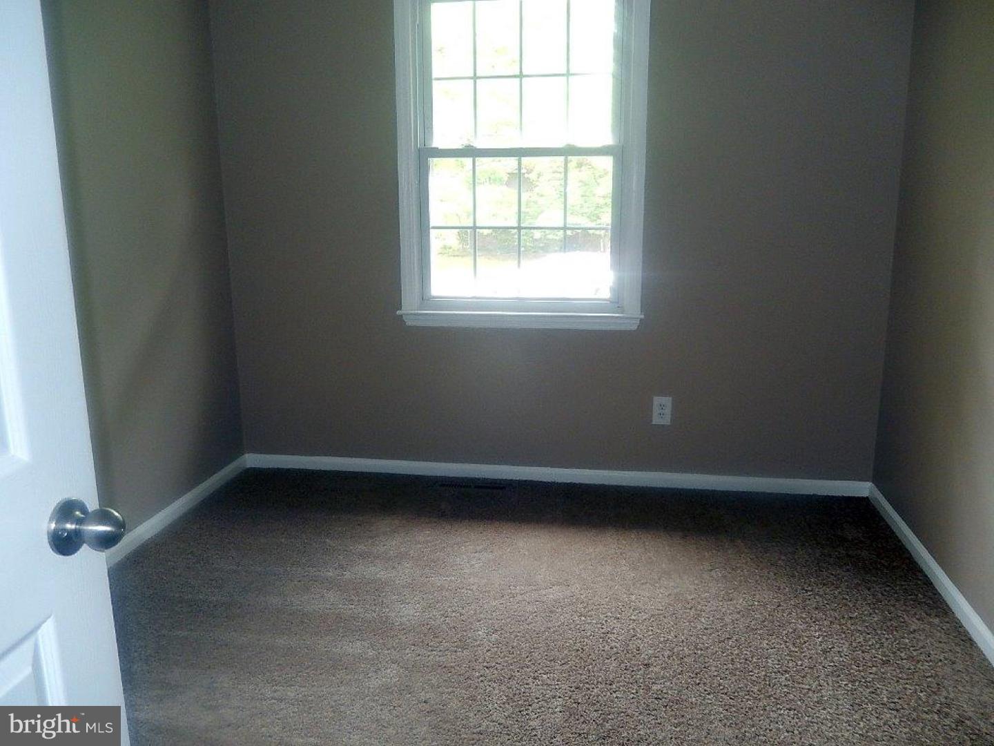 1606 Red Oak Road Williamstown, NJ 08094 - Photo 17 of 24 Gallery Image 17