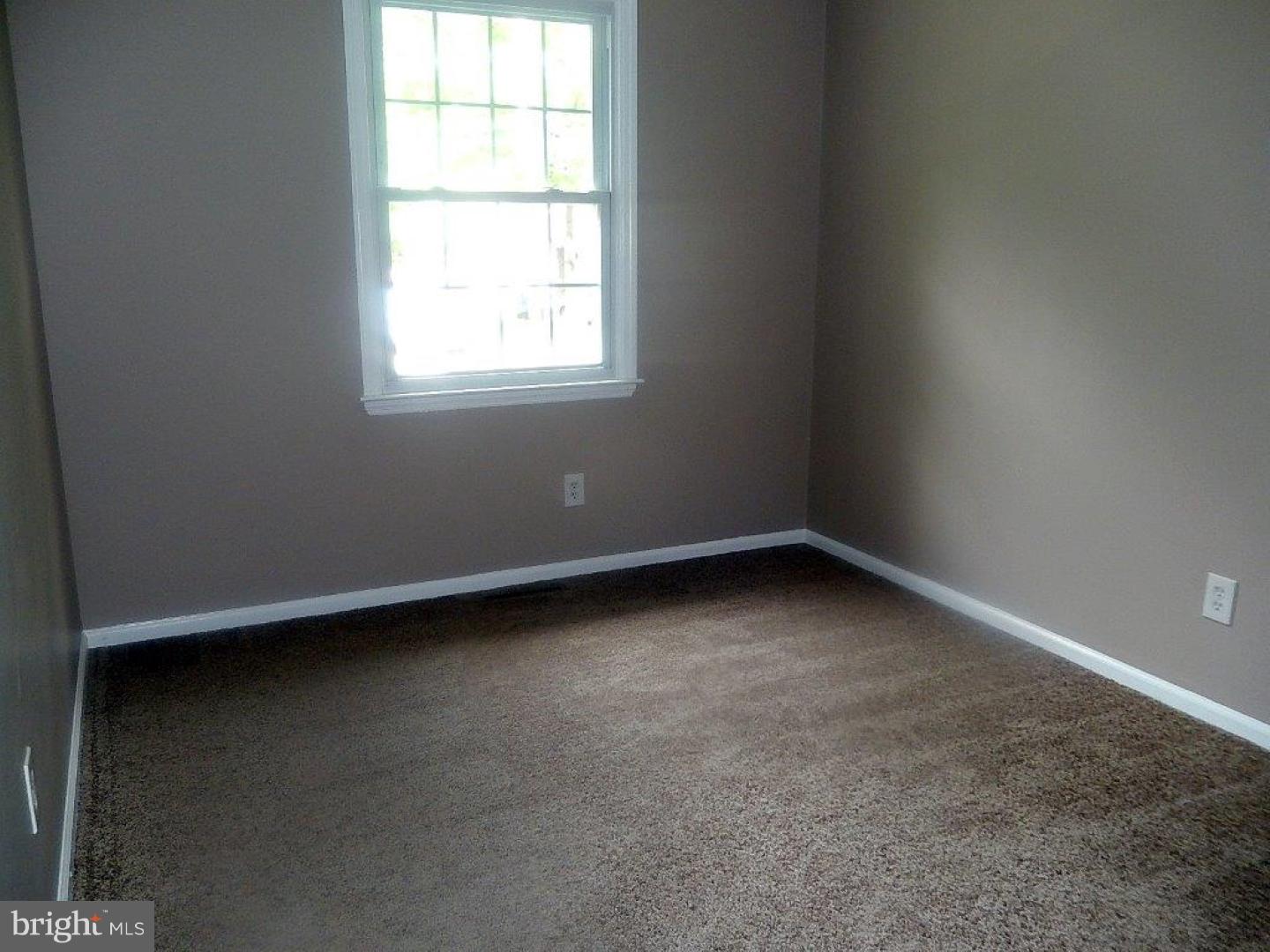 1606 Red Oak Road Williamstown, NJ 08094 - Photo 18 of 24 Gallery Image 18