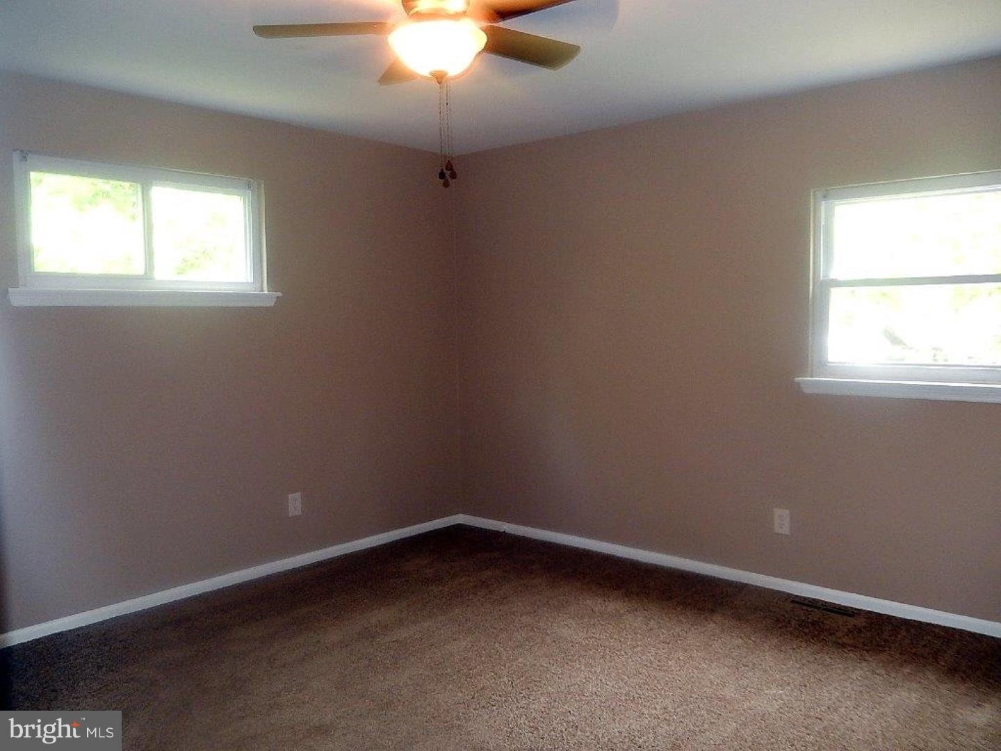 1606 Red Oak Road Williamstown, NJ 08094 - Photo 19 of 24 Gallery Image 19