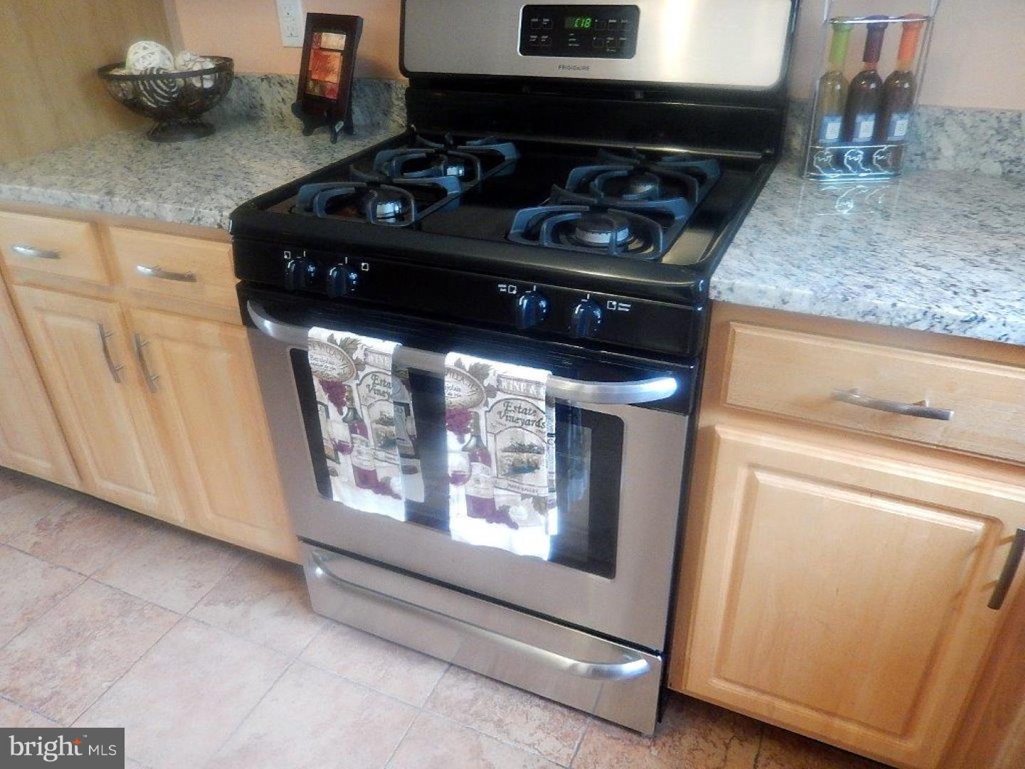 1606 Red Oak Road Williamstown, NJ 08094 - Photo 8 of 24 Gallery Image 8