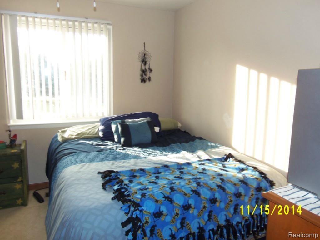 2488 Reeves Road Memphis, MI 48041 - Photo 17 of 21 100_1792.jpg
