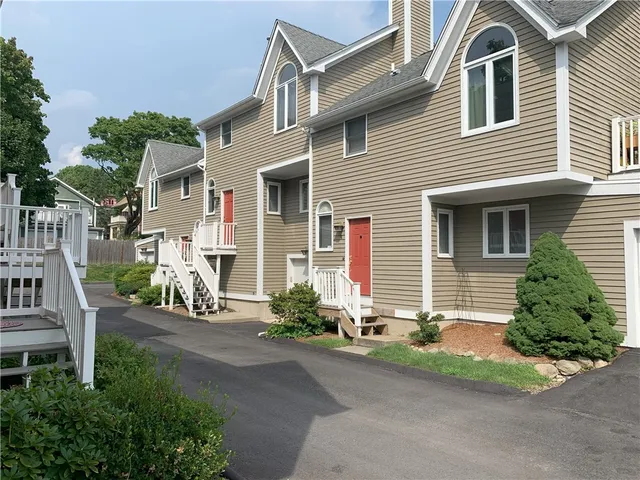 $2,850 | 68 Locust Street, Unit 7, Providence, RI 02906