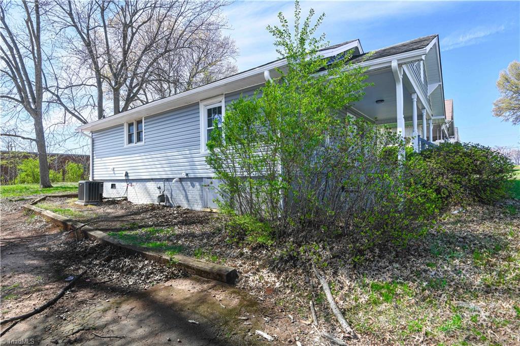 1618 Connor Place High Point, NC 27260 - Photo 14 of 18