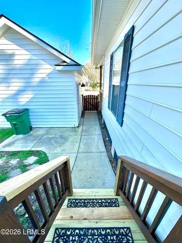 $2,200 | 6 Rockville Way, Beaufort, SC 29902