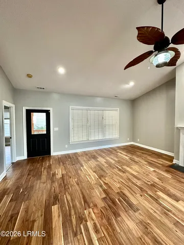 $2,200 | 6 Rockville Way, Beaufort, SC 29902