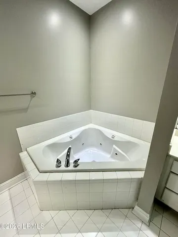 $2,200 | 6 Rockville Way, Beaufort, SC 29902