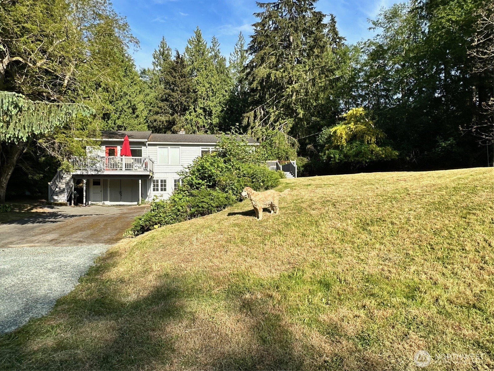 6353 Bayview Road Clinton, WA 98236 - Photo 4 of 21 Gallery Image 4