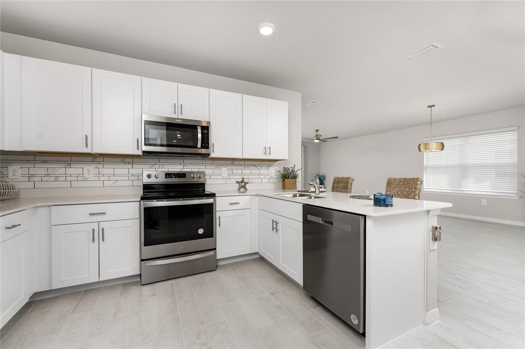 16033 Bridle Rdg Street Port Charlotte, FL 33953 - Photo 6 of 50