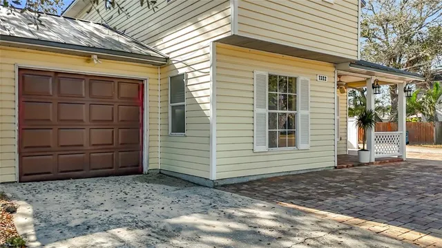 a view of a entryway door of the house