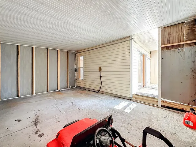 $425,000 | 7322 54th Avenue North, St. Petersburg, FL 33709