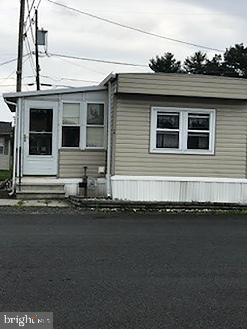 19 Keystone Road Reading, PA 19606 - Photo 1 of 19 Gallery Image 1