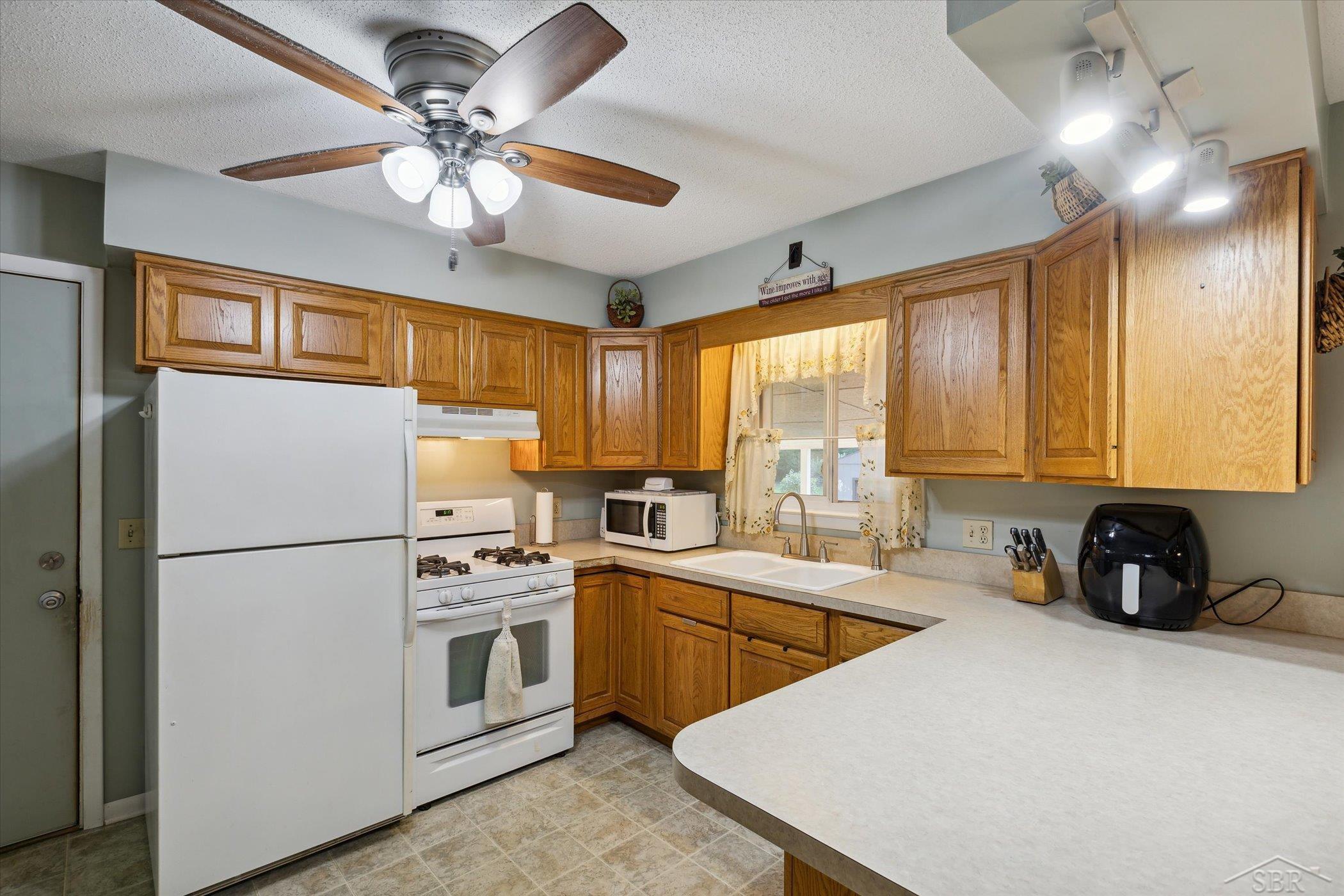 3564 South Towerline Road Bridgeport, MI 48722 - Photo 12 of 45 Gallery Image 12