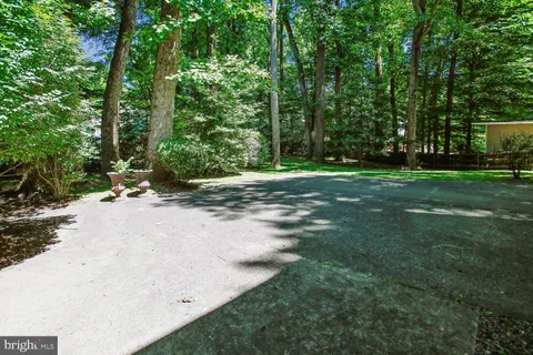 $1,250,000 | 11303 Hounds Way, North Bethesda, MD 20852