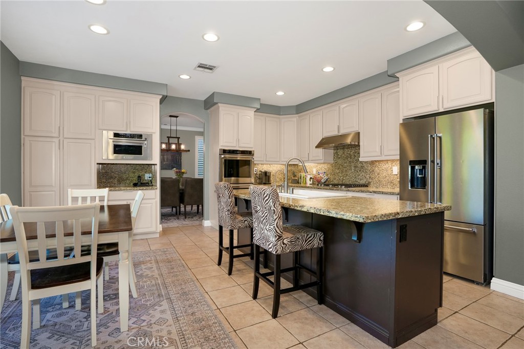 26525 Thackery Lane Stevenson Ranch, CA 91381 - Photo 10 of 51