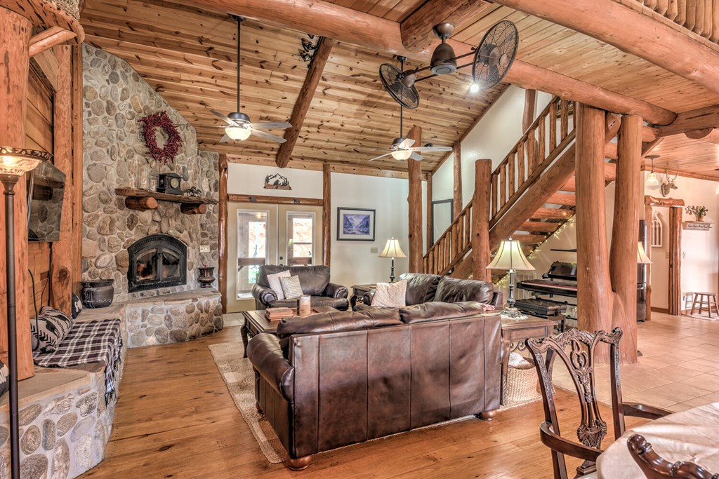 1559 Copper Creek Road Murphy, NC 28906 - Photo 8 of 74