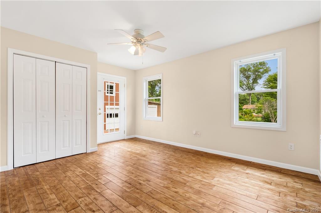 629 Jupiter Road Weaverville, NC 28787 - Photo 12 of 16 Gallery Image 12