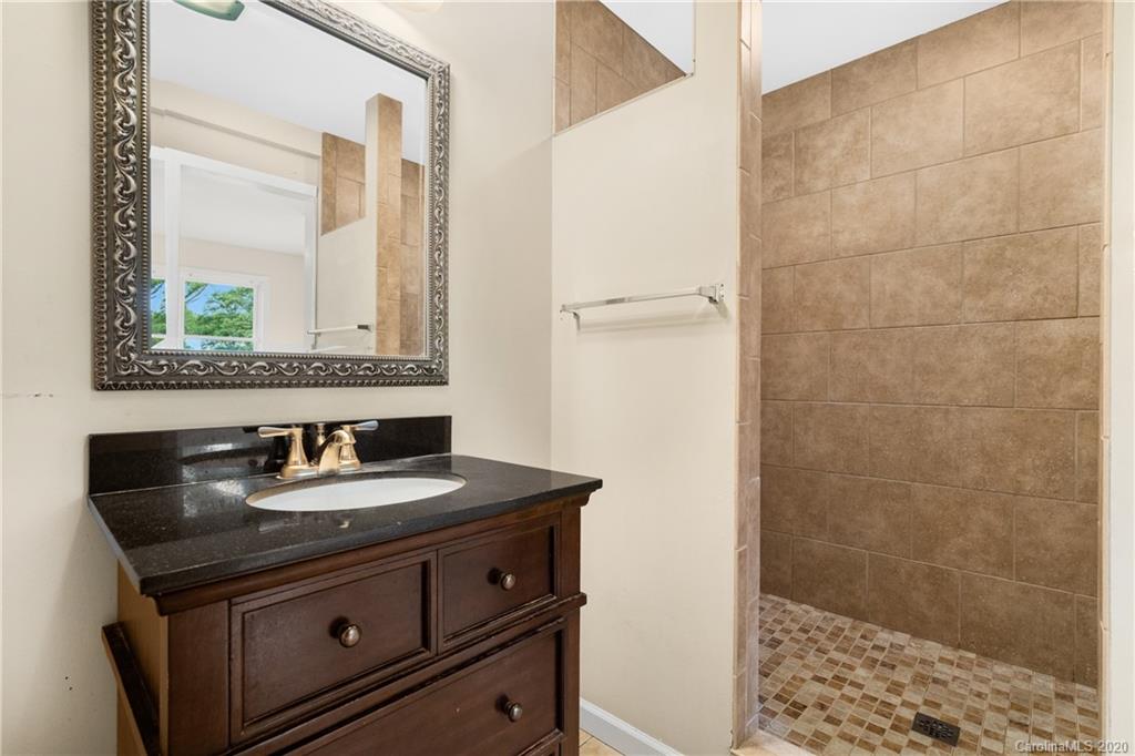 629 Jupiter Road Weaverville, NC 28787 - Photo 13 of 16 Gallery Image 13