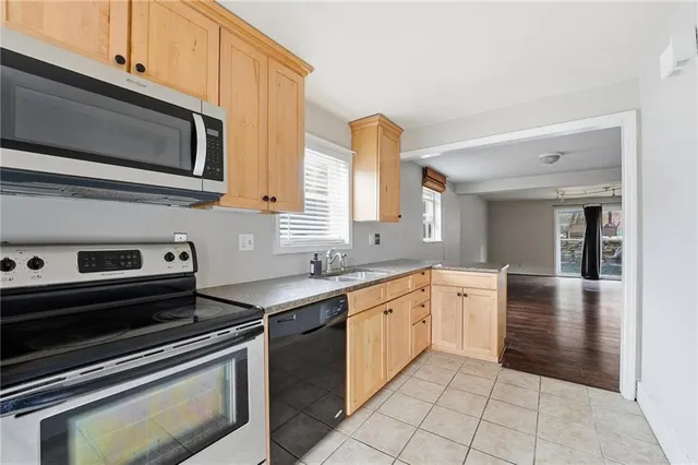 $131,000 | 4430 Jarboe Street, Kansas City, MO 64111