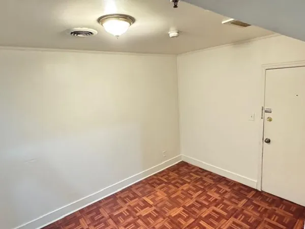 $1,200 | 27 East Main Street, Unit 303, Westminster, MD 21157