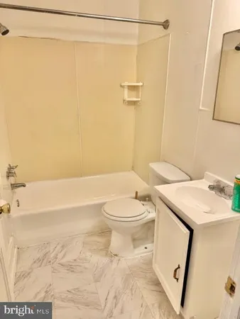 $1,200 | 27 East Main Street, Unit 303, Westminster, MD 21157