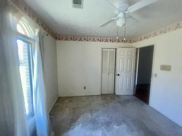 $195,300 | 8 Motts Drive, Seale, AL 36875