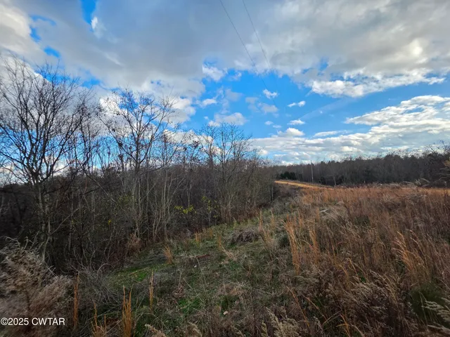 a view of a outdoor space