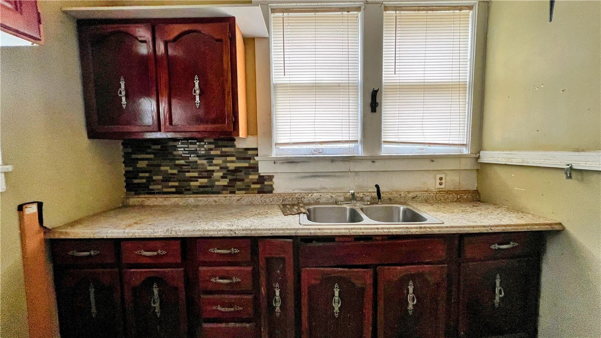 235-245 South Crea Street Decatur, IL 62522 - Photo 4 of 18