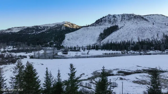 $259,000 | 484 Ahrs Loop, St. Maries, ID 83861