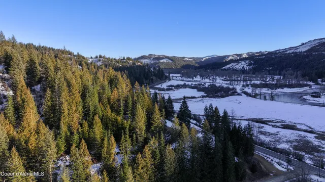 $259,000 | 484 Ahrs Loop, St. Maries, ID 83861