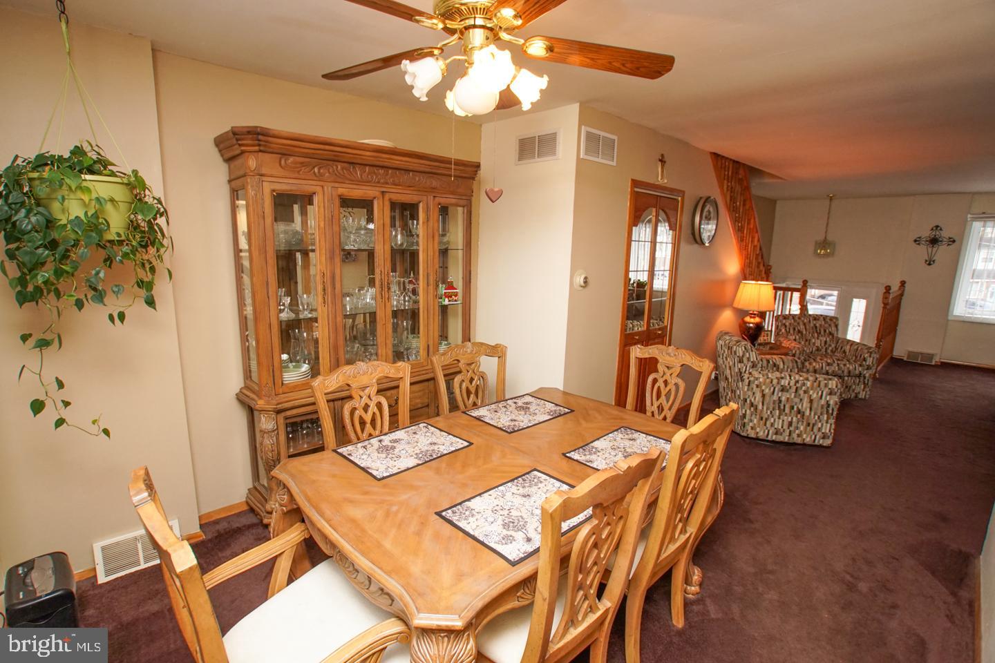 3217 Morning Glory Road Philadelphia, PA 19154 - Photo 11 of 35