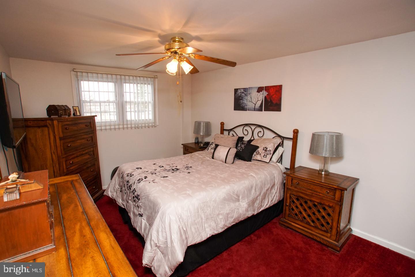 3217 Morning Glory Road Philadelphia, PA 19154 - Photo 18 of 35