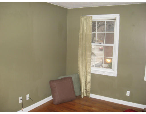 47 Colony Road, Unit 4 West Springfield, MA 01089 - Photo 3 of 5 Gallery Image 3