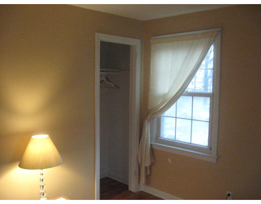 47 Colony Road, Unit 4 West Springfield, MA 01089 - Photo 4 of 5 Gallery Image 4