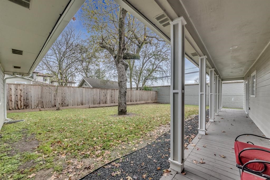 331 West 30th Street Houston, TX 77018 - Photo 29 of 29