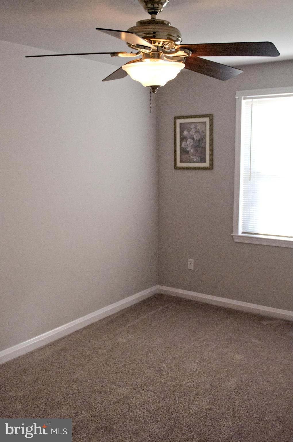 5524 Oakland Road Baltimore, MD 21227 - Photo 12 of 28 Bedroom