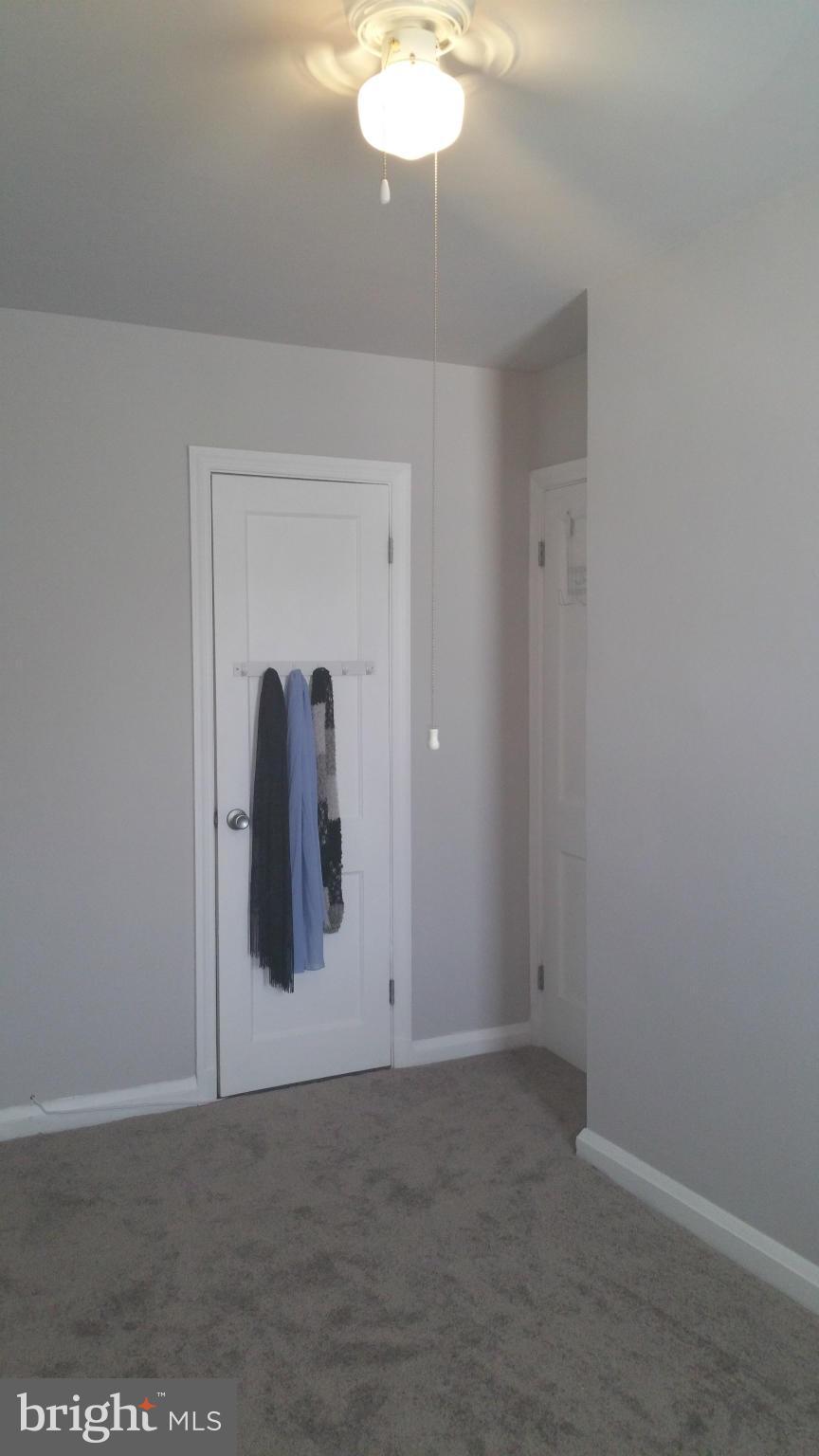 5524 Oakland Road Baltimore, MD 21227 - Photo 17 of 28 Bedroom