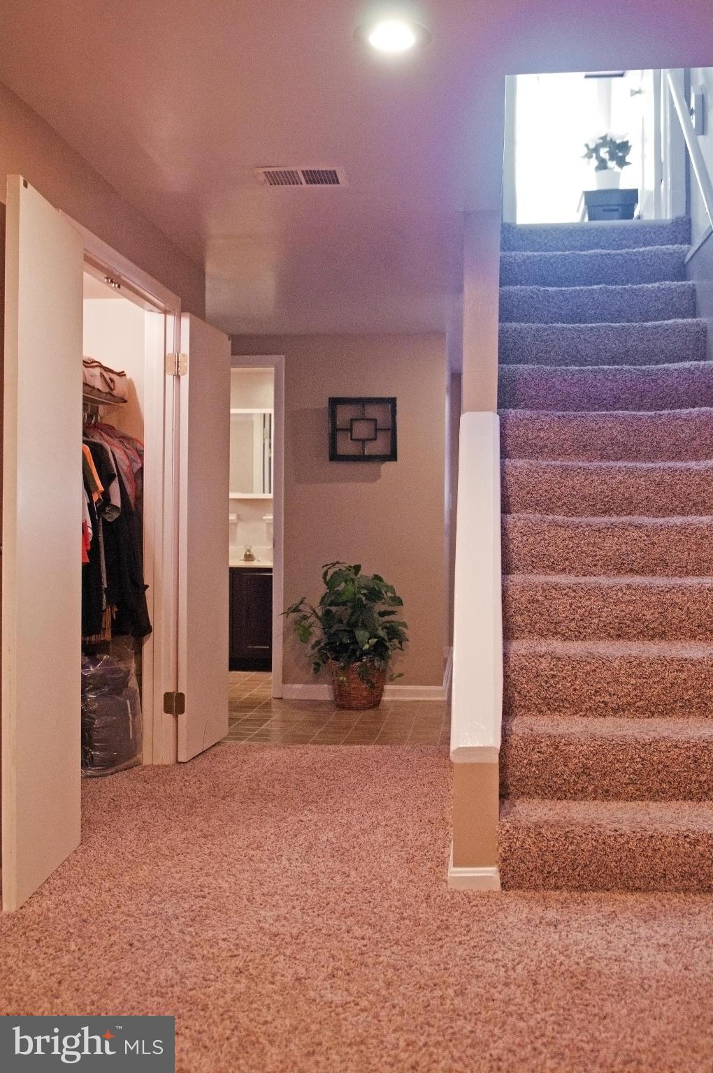 5524 Oakland Road Baltimore, MD 21227 - Photo 23 of 28 Basement