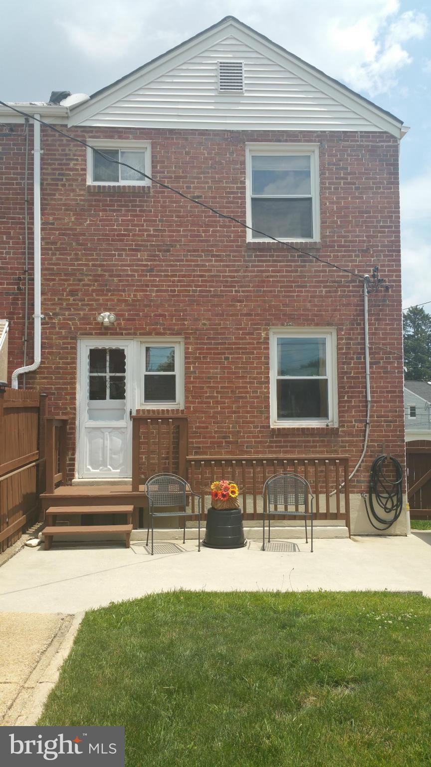 5524 Oakland Road Baltimore, MD 21227 - Photo 26 of 28 Exterior (Rear)