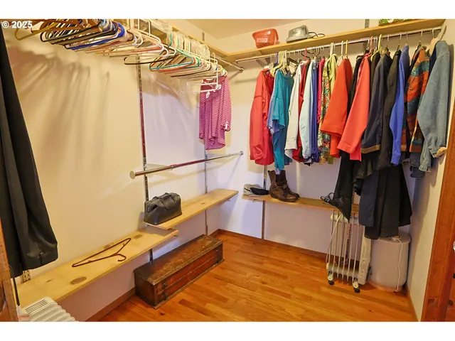 $821,750 | 95743 Haynes Way Lane, North Bend, OR 97459