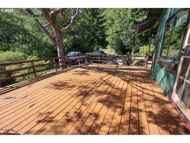 $821,750 | 95743 Haynes Way Lane, North Bend, OR 97459