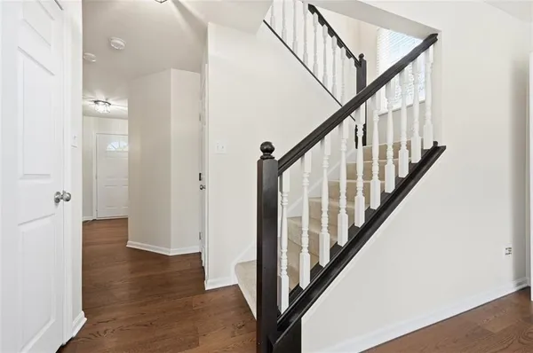 $444,900 | 1007 Fieldstone Drive, Canonsburg, PA 15317