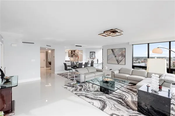 $25,000 | 4751 Gulf Shore Boulevard North, Unit 1408, Naples, FL 34103