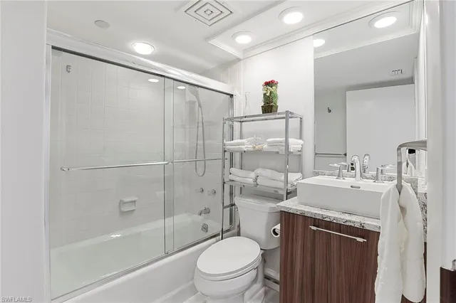 $25,000 | 4751 Gulf Shore Boulevard North, Unit 1408, Naples, FL 34103