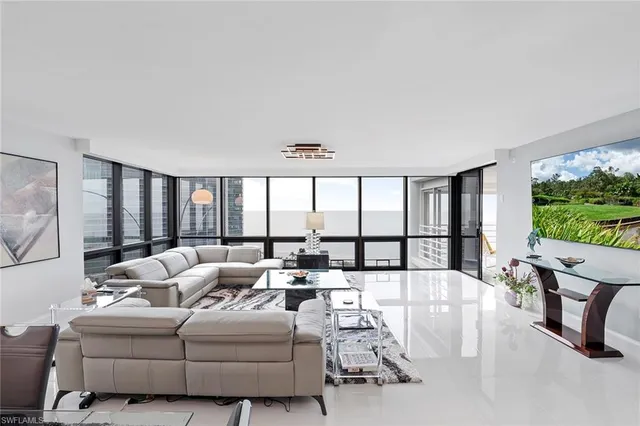 $25,000 | 4751 Gulf Shore Boulevard North, Unit 1408, Naples, FL 34103