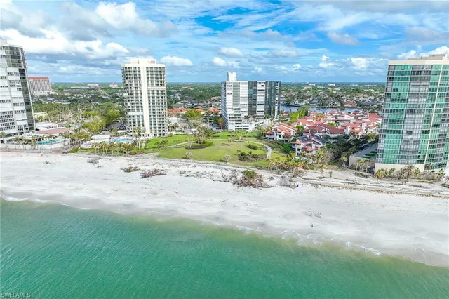 $25,000 | 4751 Gulf Shore Boulevard North, Unit 1408, Naples, FL 34103