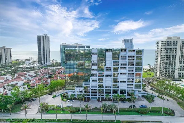 $25,000 | 4751 Gulf Shore Boulevard North, Unit 1408, Naples, FL 34103