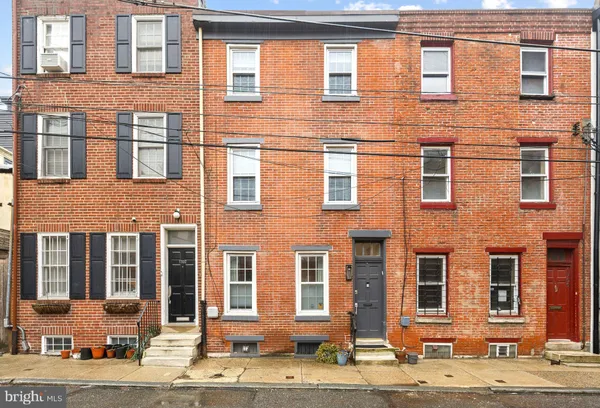 $3,850 | 1704 Naudain Street, Philadelphia, PA 19146