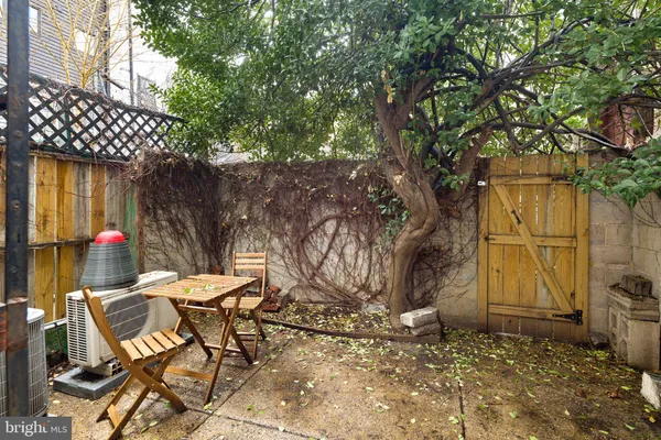 $3,850 | 1704 Naudain Street, Philadelphia, PA 19146