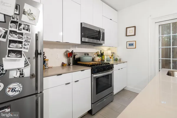 $3,850 | 1704 Naudain Street, Philadelphia, PA 19146